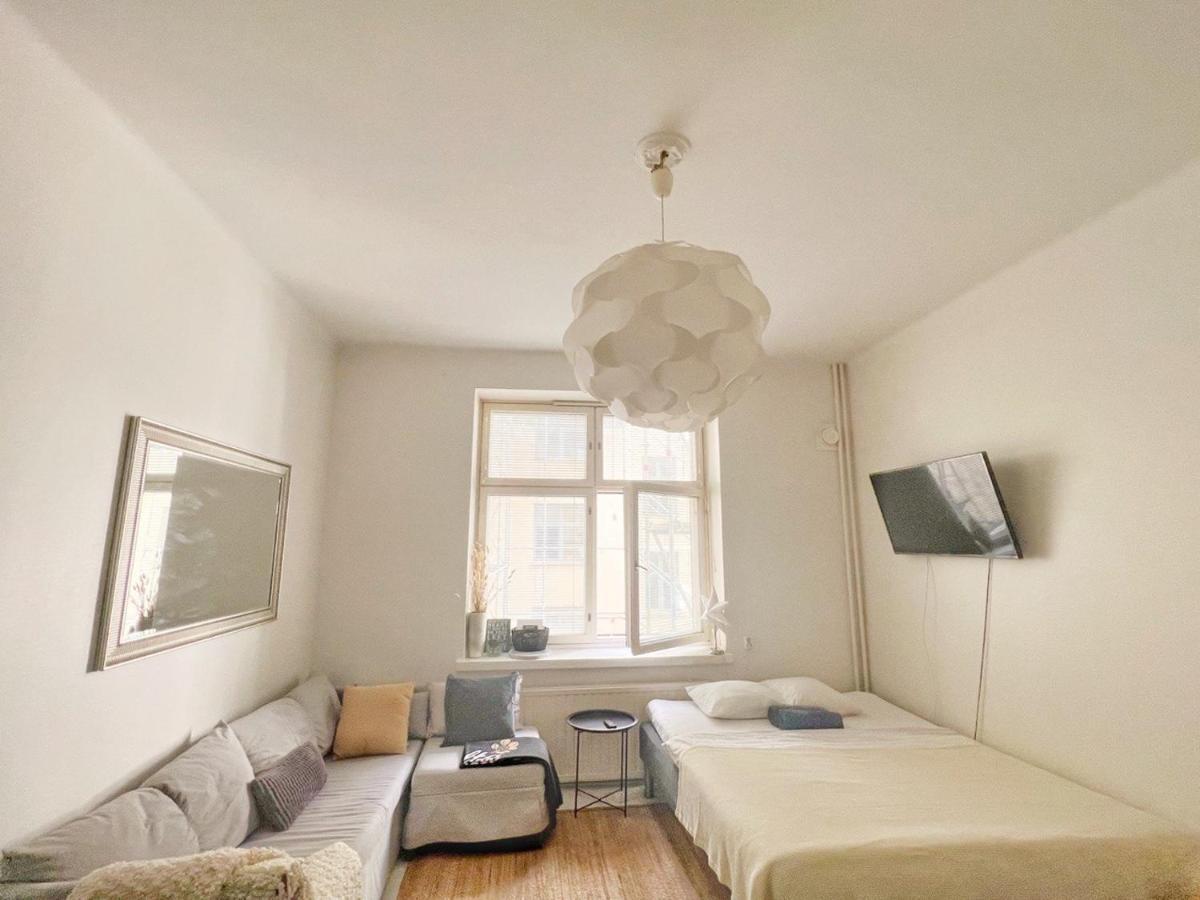 Sweethome Studio 49 In City Center Punavuori District เฮลซิงกิ ภายนอก รูปภาพ